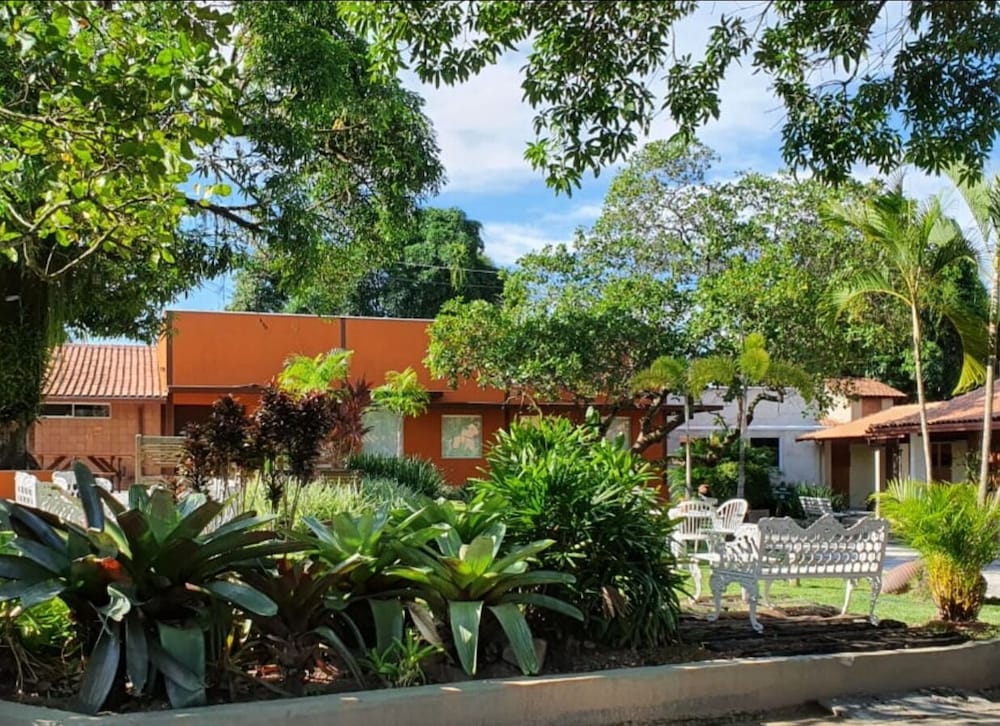Palmier Hotel 40/45