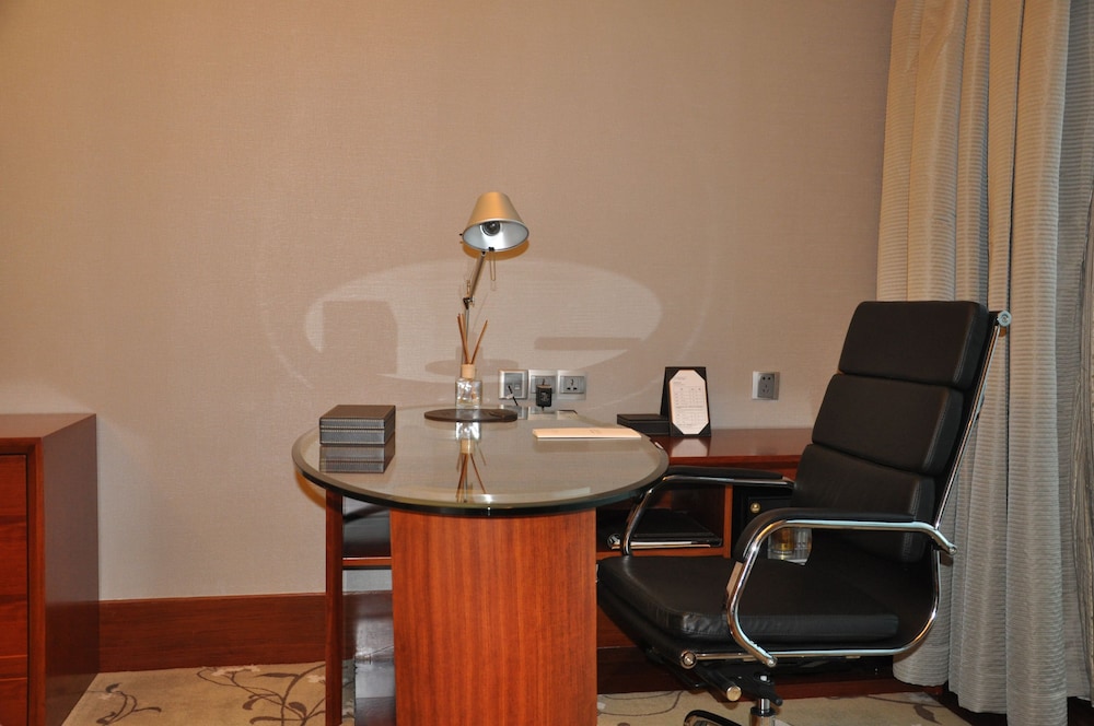 Grand Skylight International Hotel Gongqingcheng 12/24