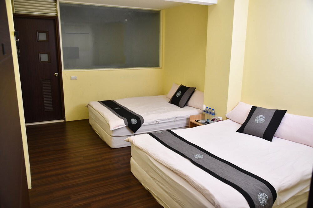 Wayyounghouse B&B 4/50