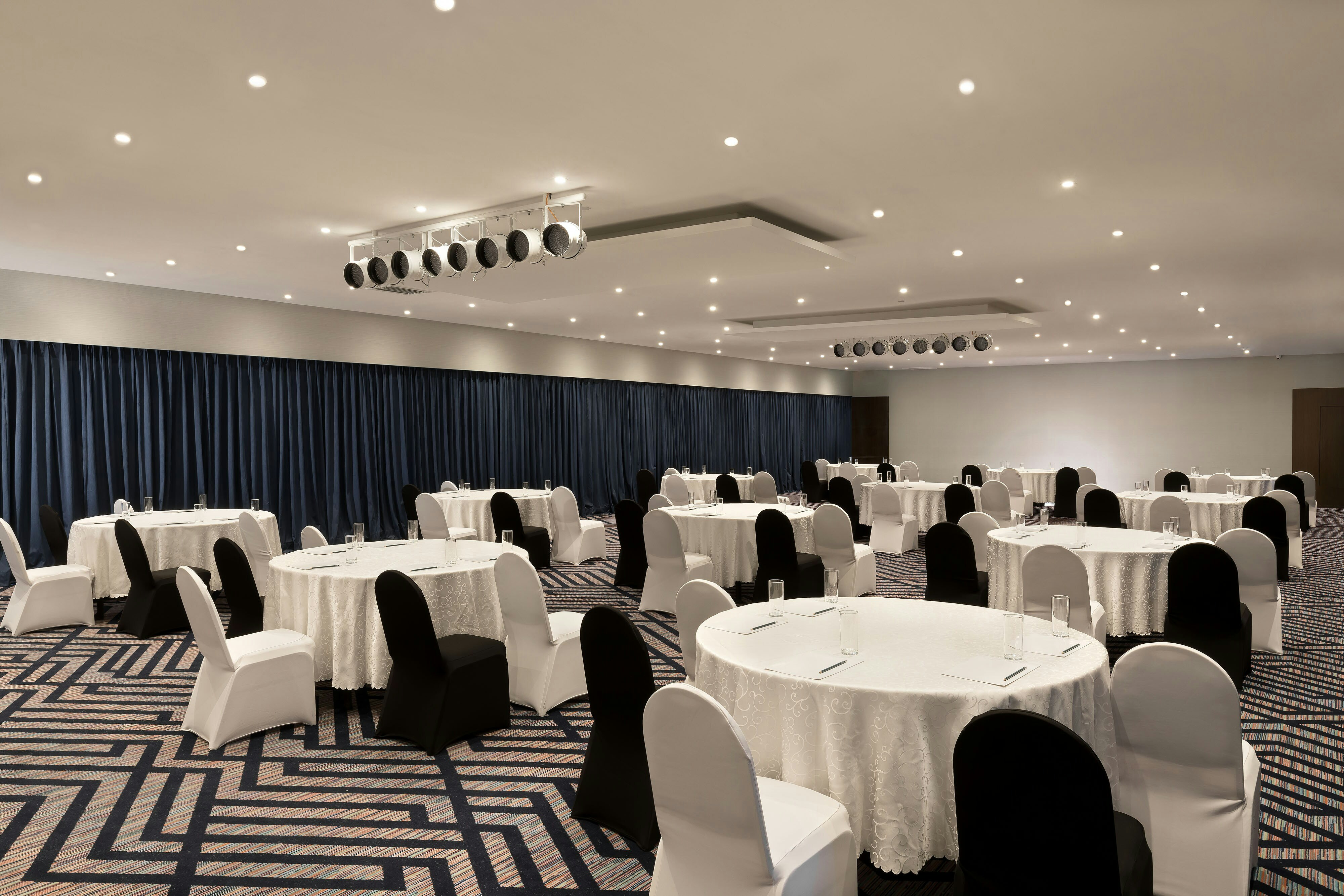 Four Points By Sheraton Dar Es Salaam New Africa 19/28