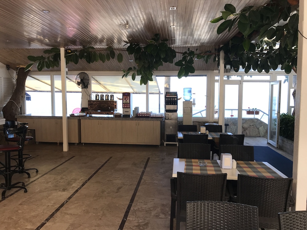 Muz Hotel 30/47