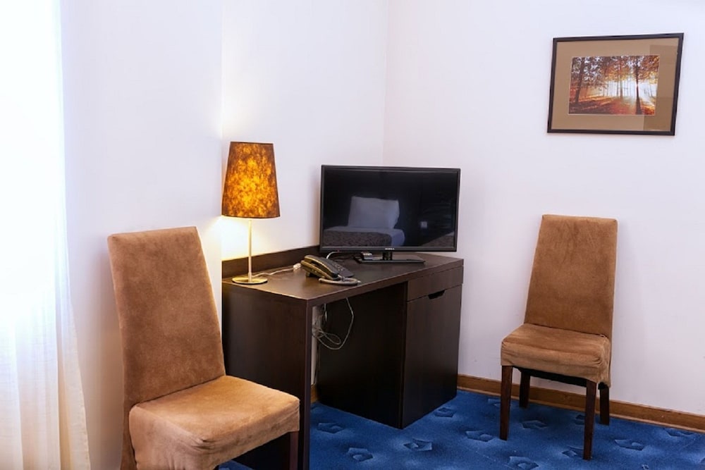 C Hotel 55/59