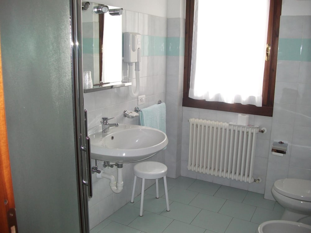 Albergo Breglia 15/64