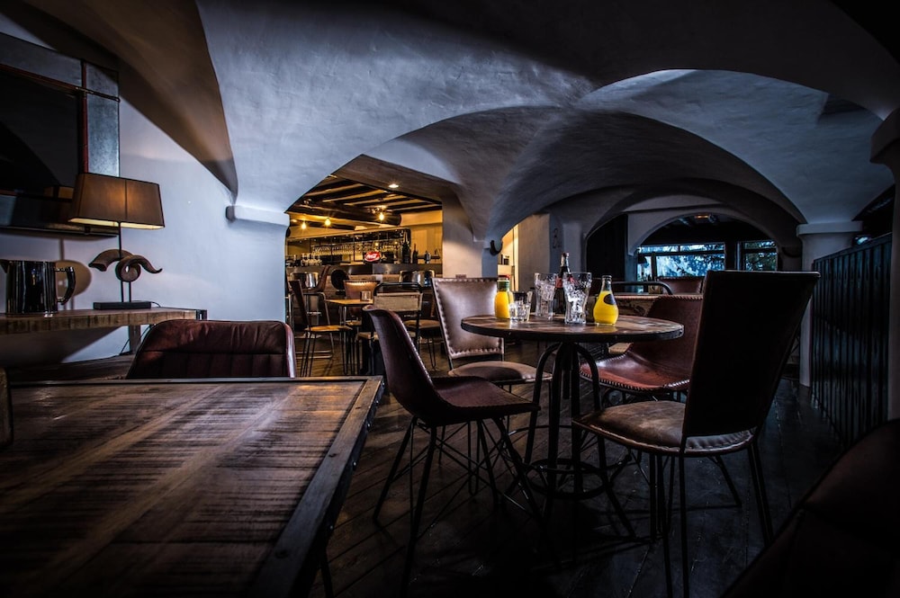 Hotel Courcheneige 37/50