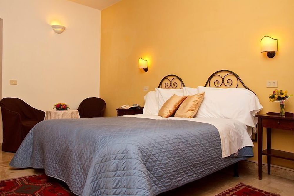 Albergo Duomo 10/31