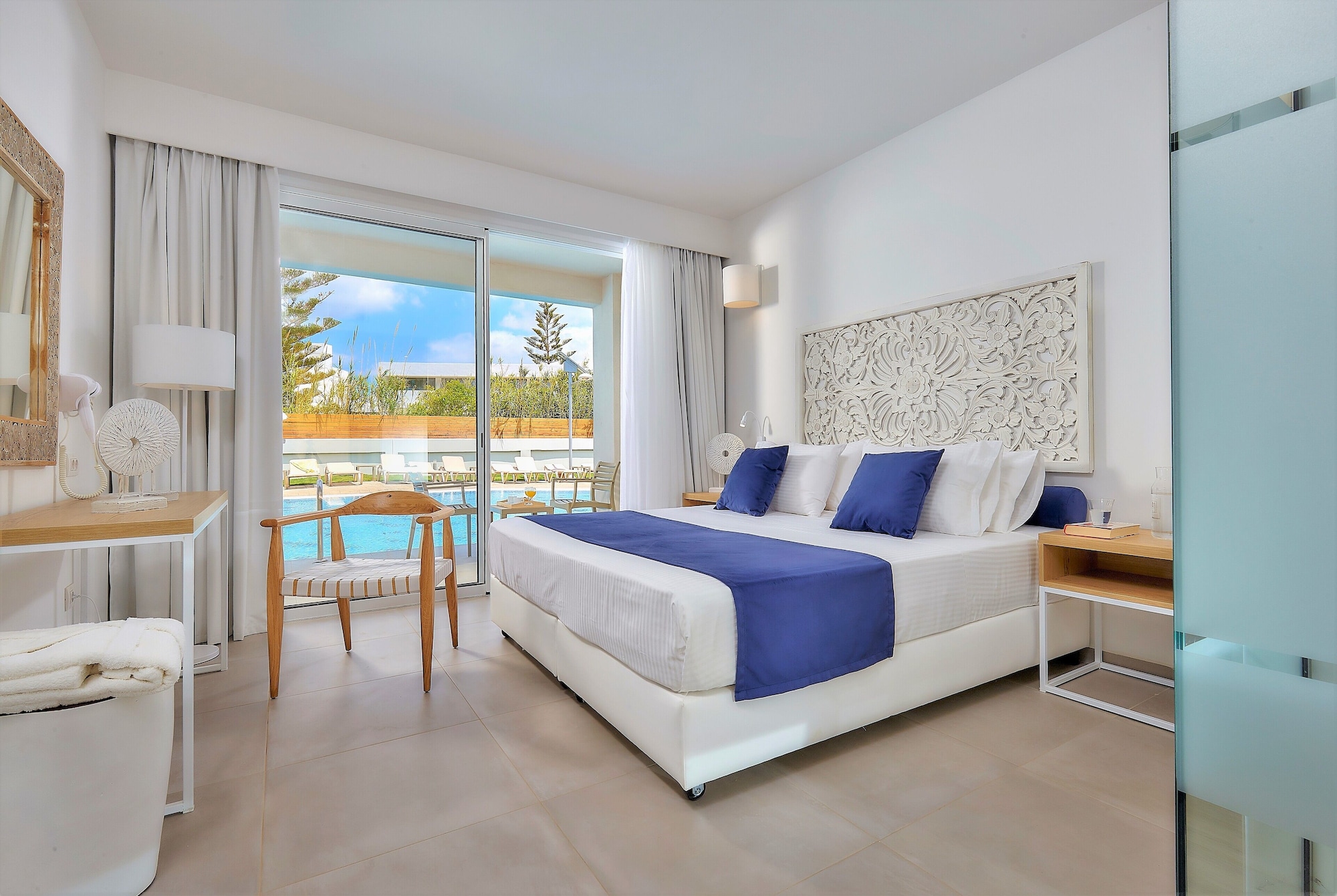 DOUBLE ROOM SUPERIOR