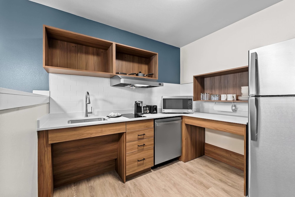 Everhome Suites Brownsville 66/66