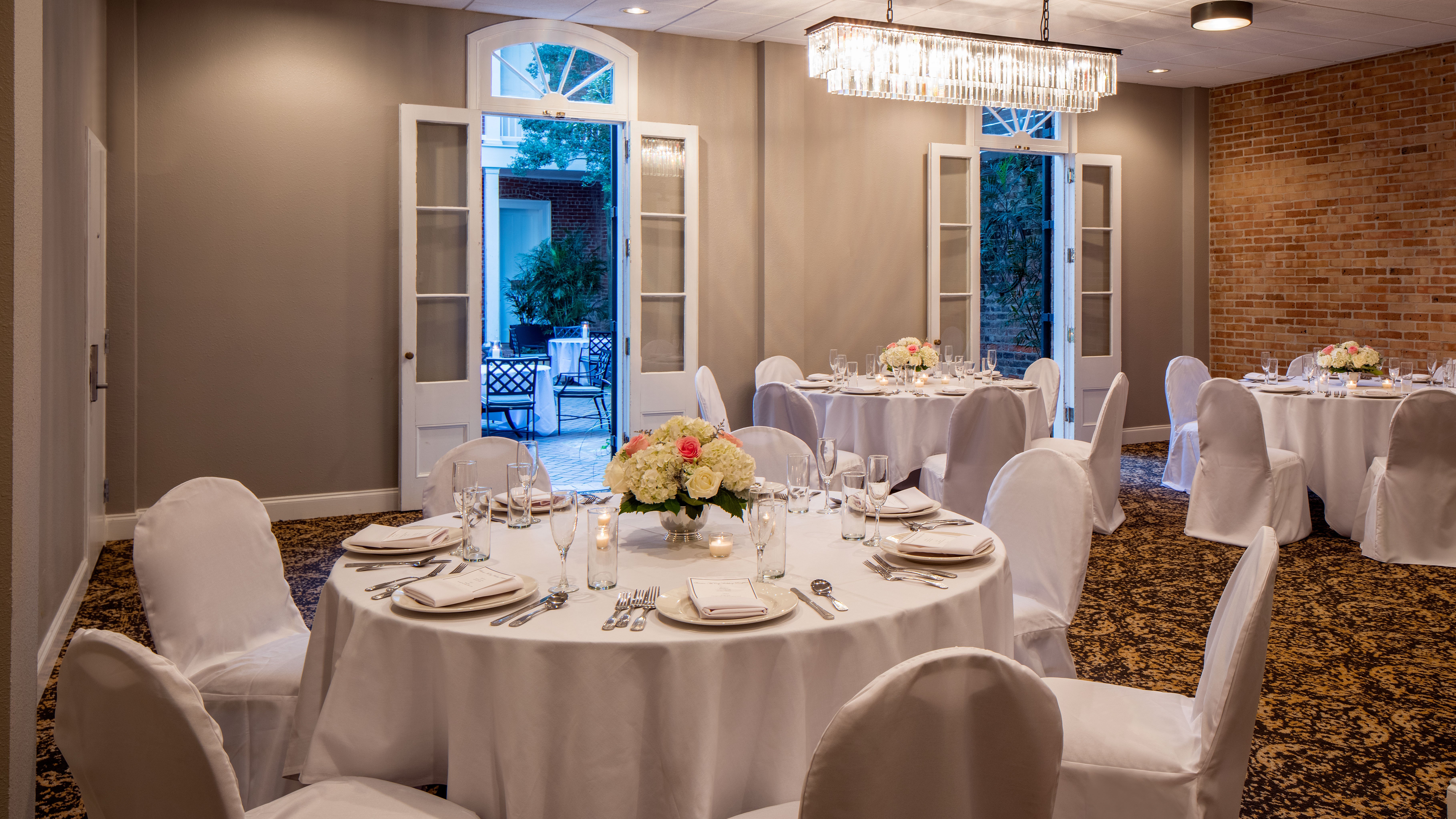 Holiday Inn Hotel French Quarter-Chateau Lemoyne 9/19
