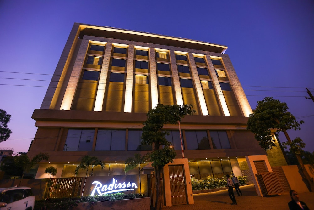 Radisson Bhopal 1/64