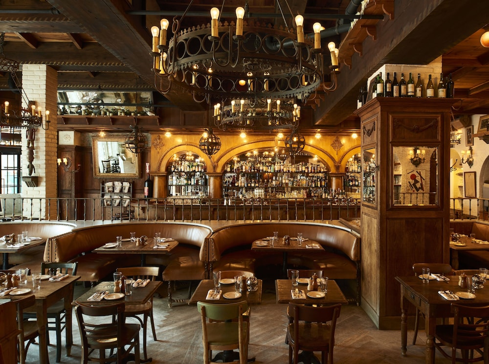 The Bowery Hotel 59/62
