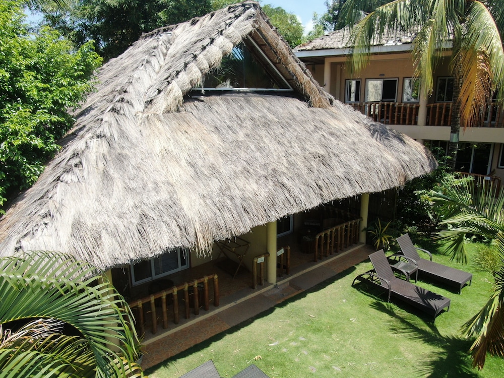 Thalatta Resort 32/37