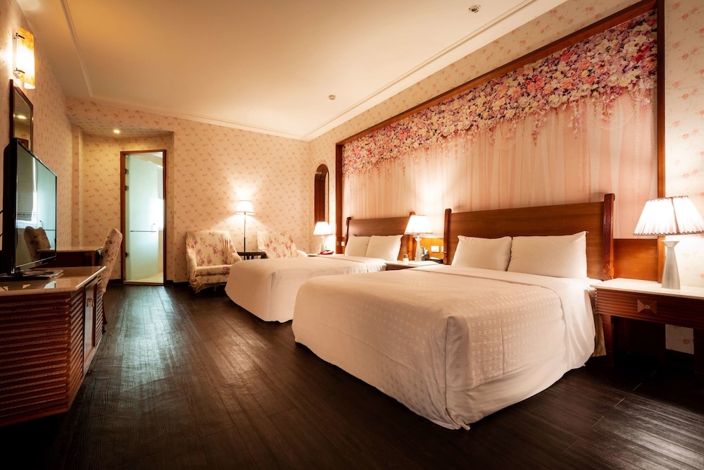 Taste, 2 Double Beds