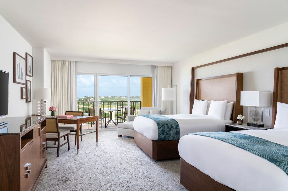 Club, 2 Queen Beds, Ocean View, Club Lounge Access