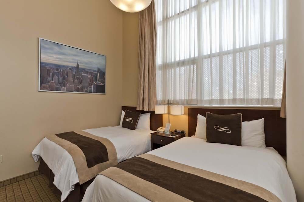 Pointe Plaza Hotel 13/32