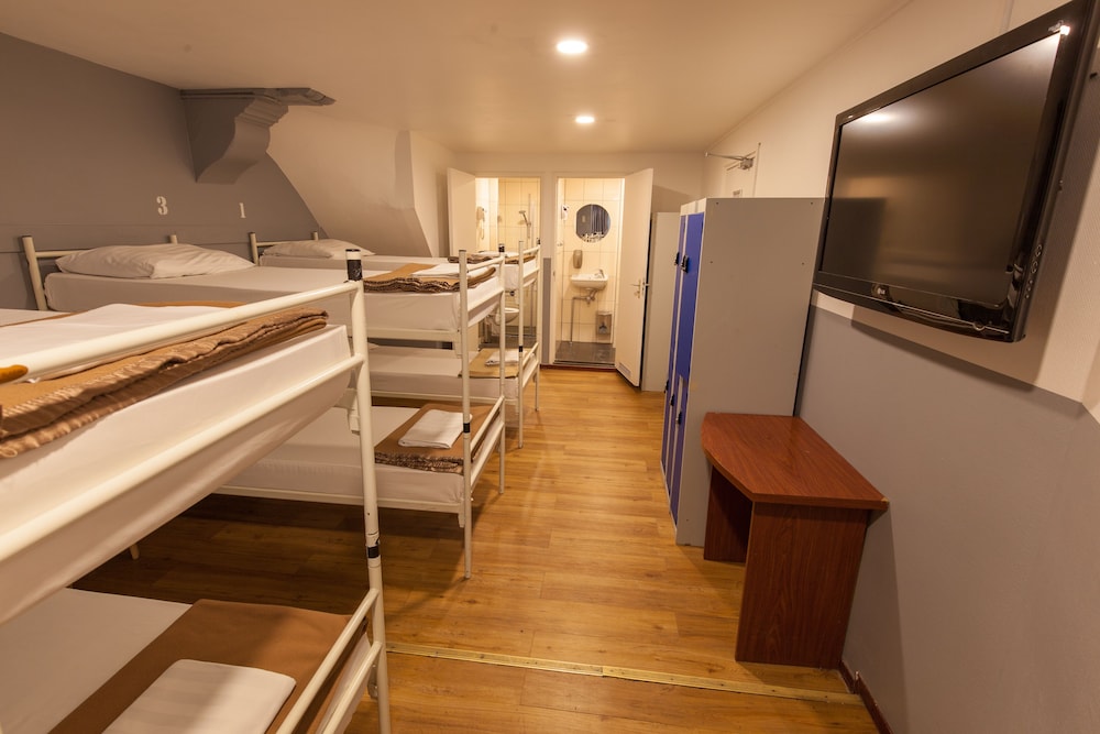 Travel Hotel Amsterdam 48/64