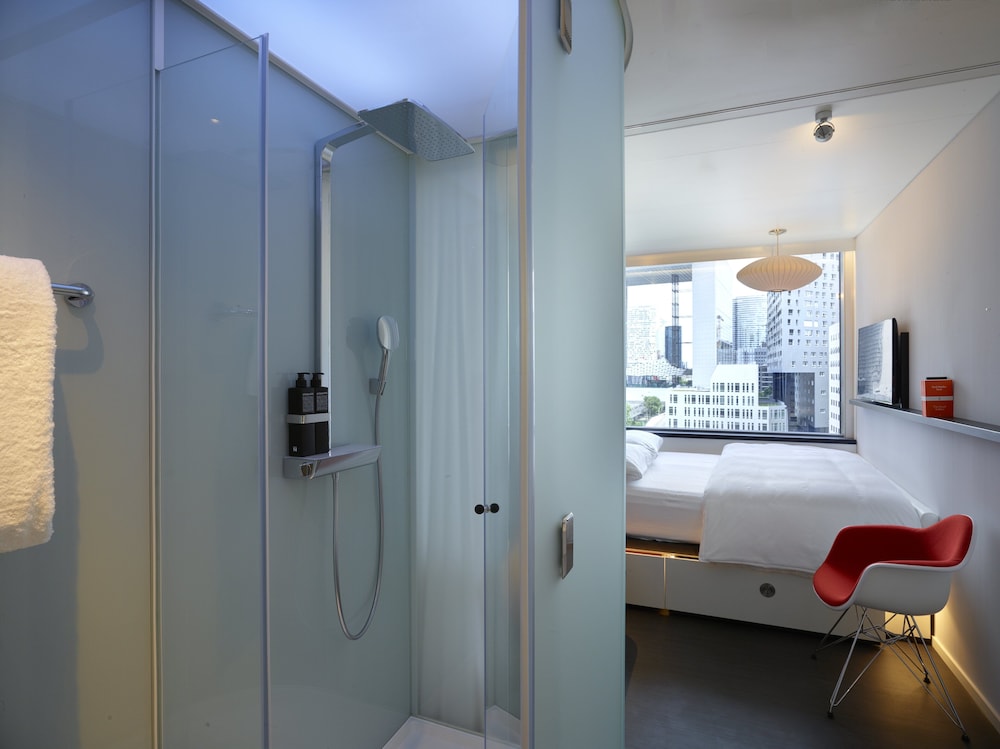 CITIZENM PARIS LA DEFENSE 7/42