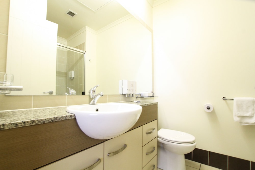 CALOUNDRA CENTRAL APARTMENT HOTEL 24/68