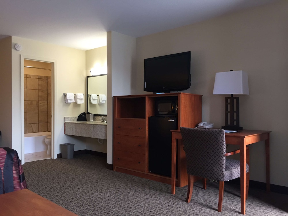 Best Western Plains Motel 39/49