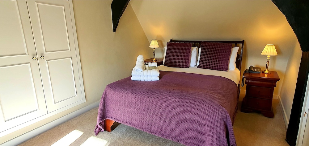 Cathedral Gate Hotel 23/43