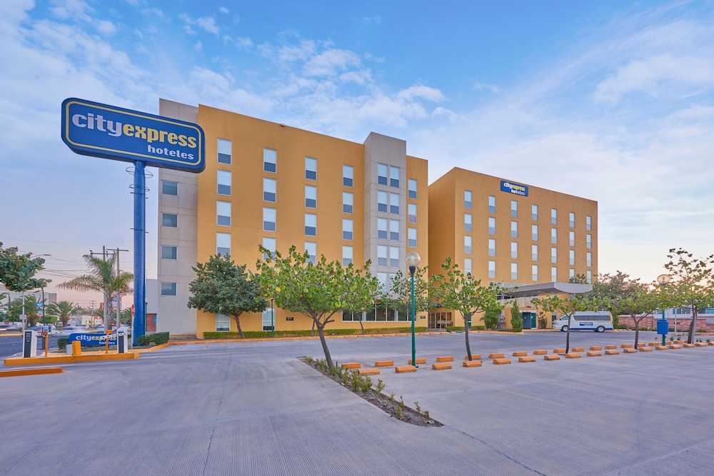 City Express by Marriott Irapuato Norte 58/60