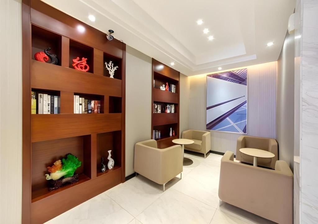 City Convenience Inn Guilin Center Department Store 29/44