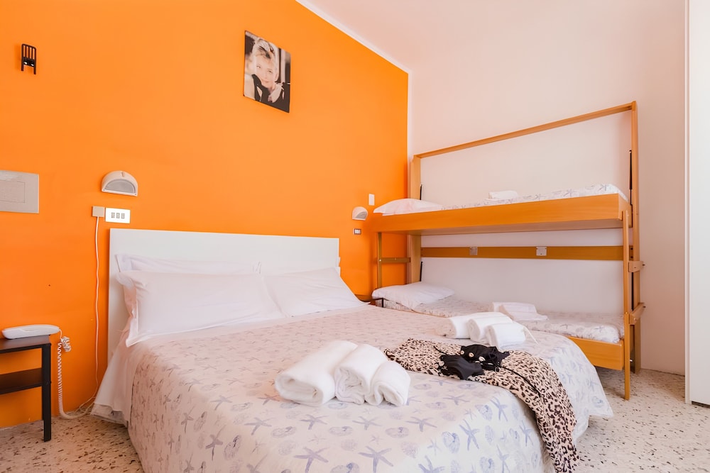 Hotel Sanremo 12/50