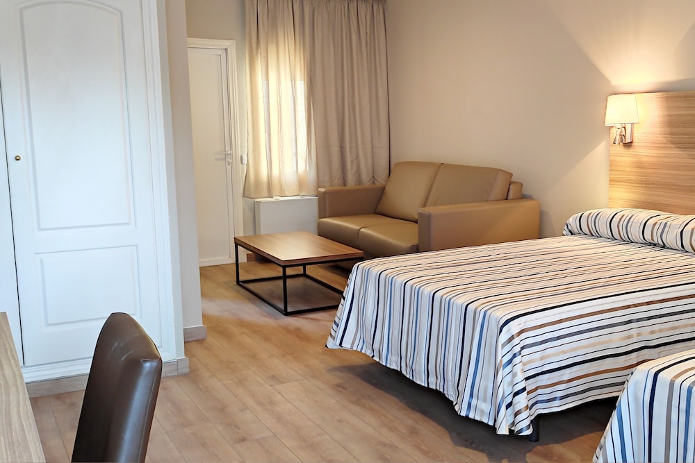 Hotel Best Osuna Madrid Feria 15/50