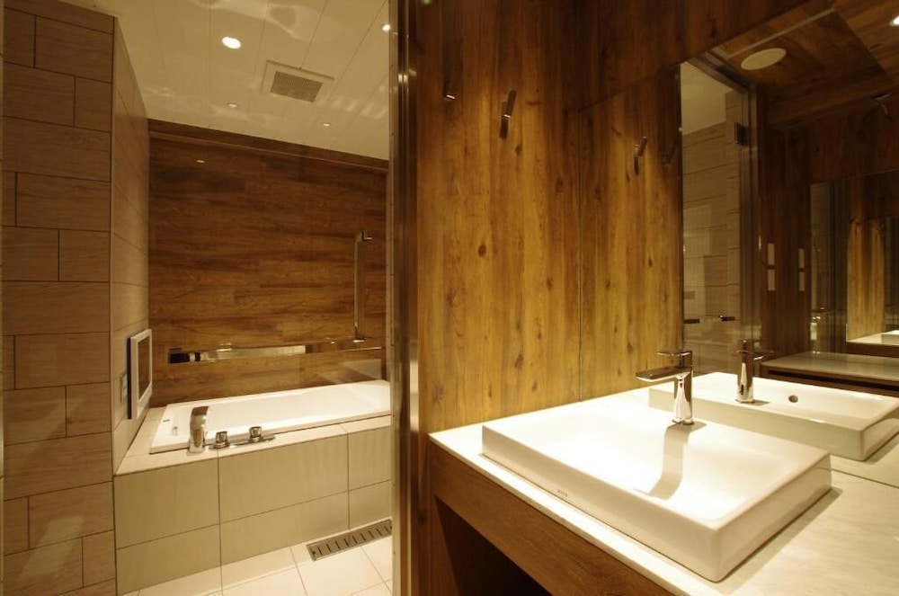 Susukino Love Hotel-1 - Adults Only 20/20