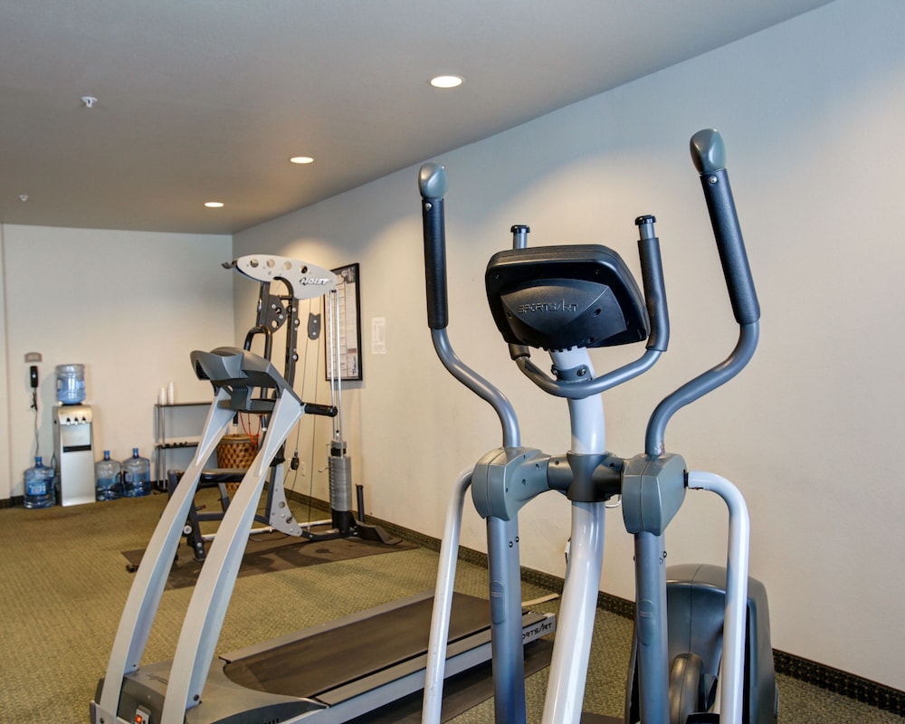 Hawthorn Extended Stay by Wyndham College Station South 21/34