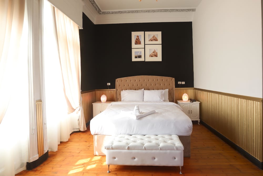 Tahrir Plaza Suites 28/57