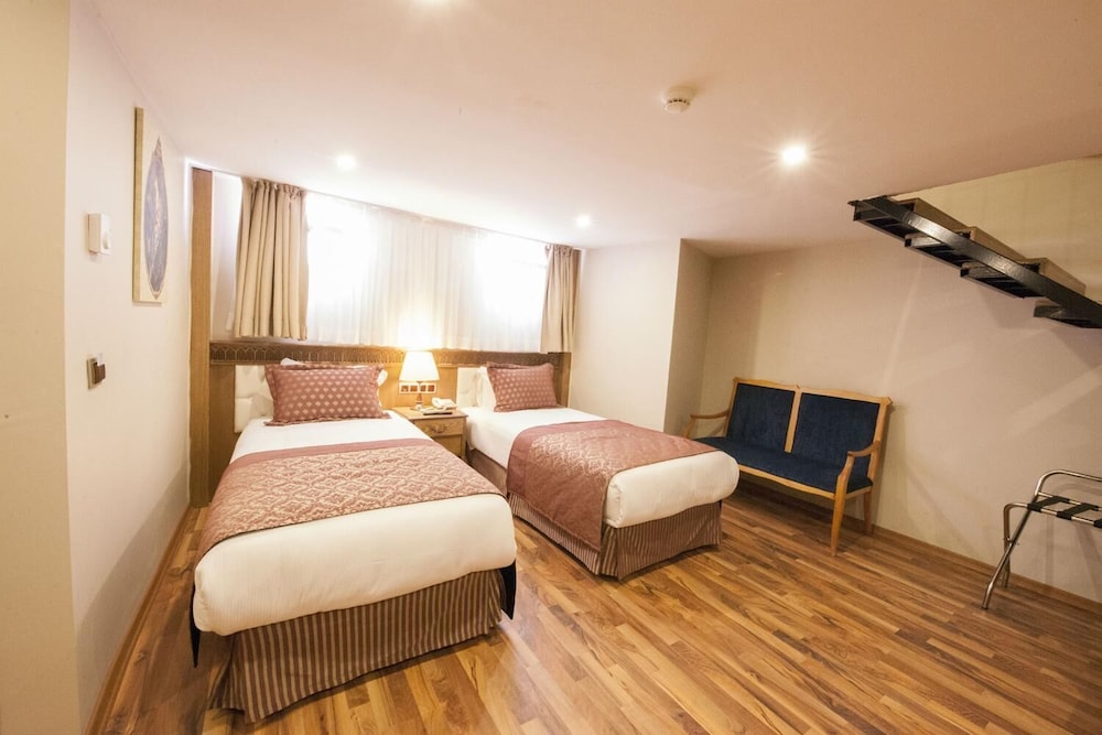 Hotel Ney 14/64