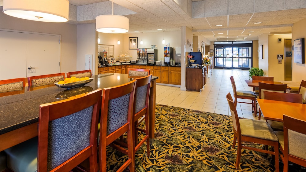 Best Western Plus Silver Creek Inn 4/24