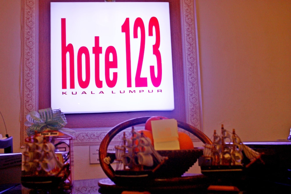 HOTE123 28/50