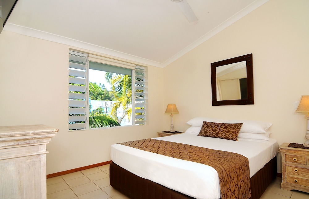 Verandahs Port Douglas 15/56