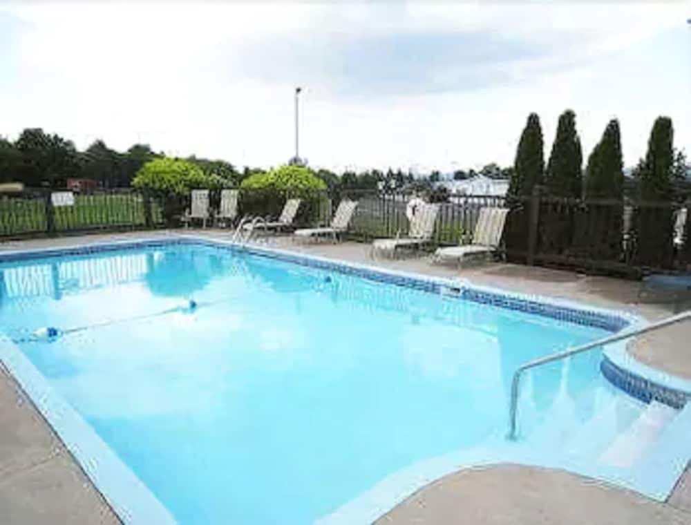 Days Inn By Wyndham Montmagny 3/34