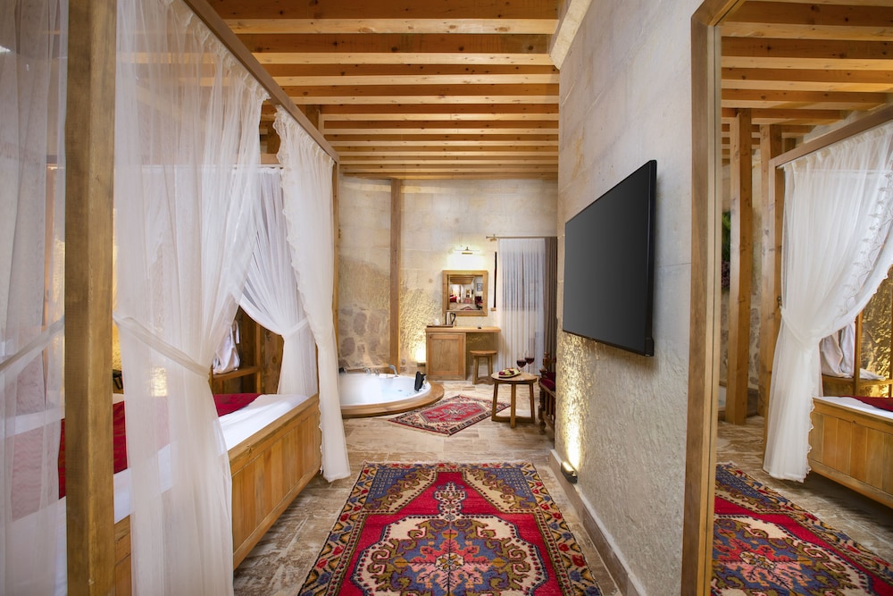 Ayazma Cave Hotel 17/50