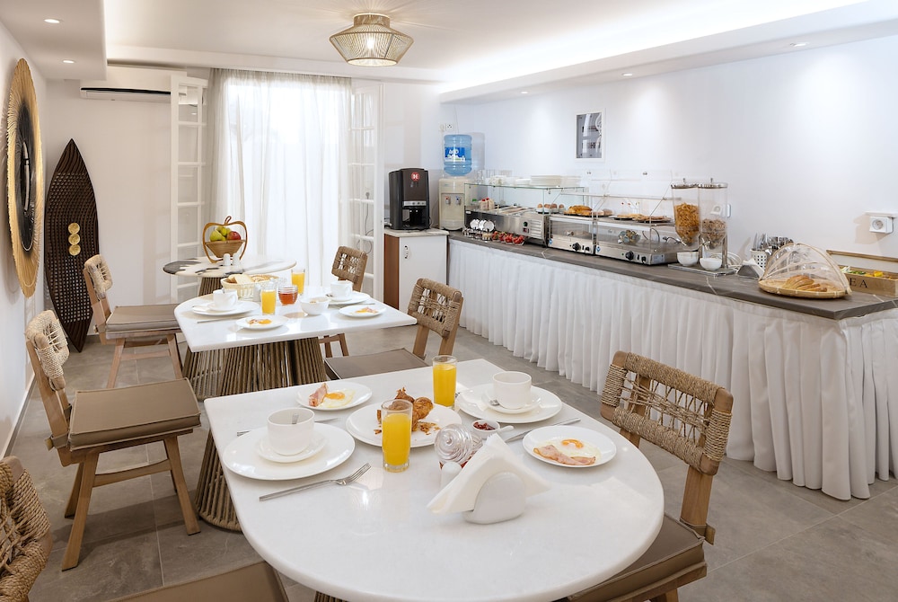 Hotel Villa Flora 33/50