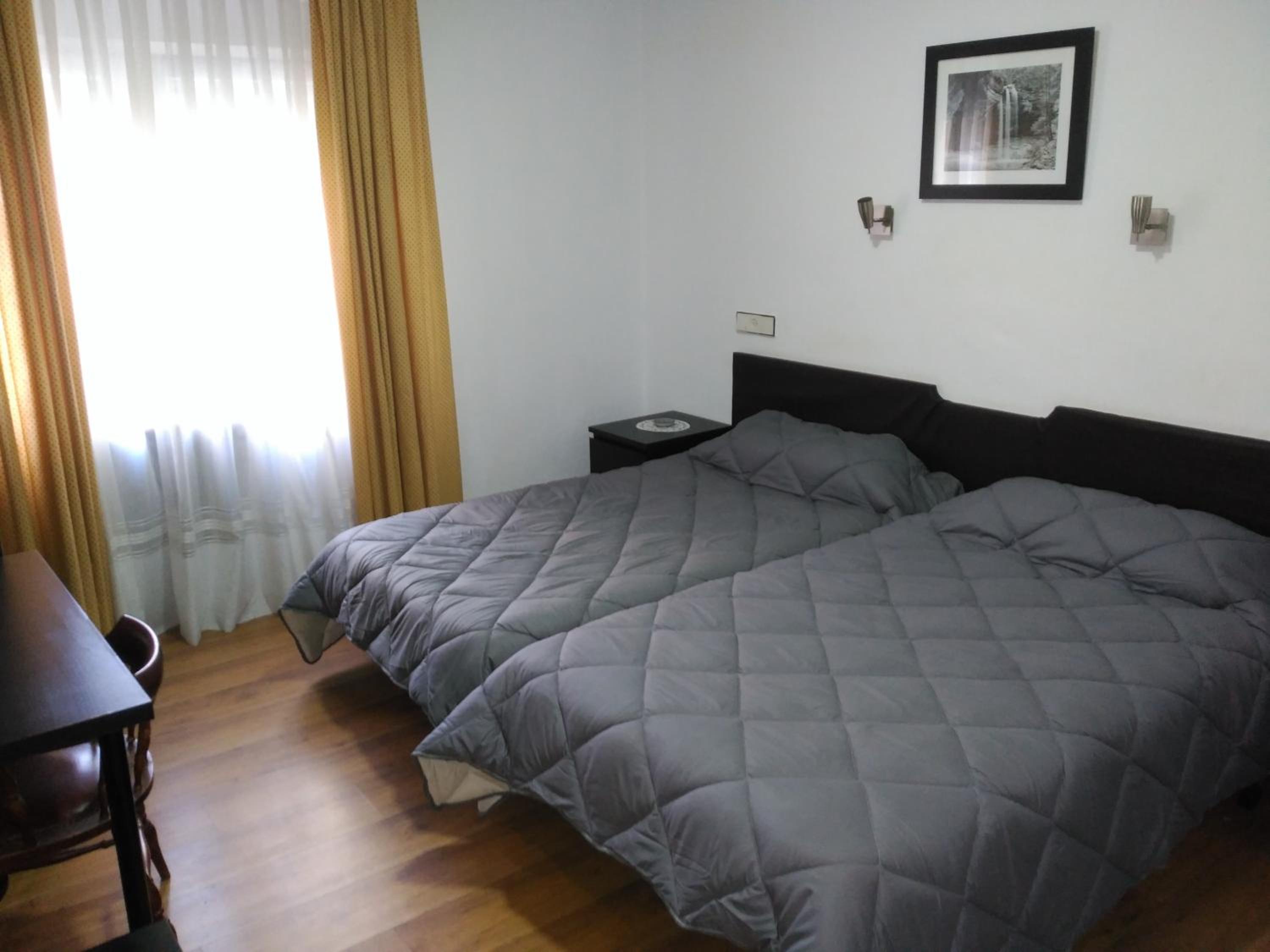 Room, Double or Twin Bed