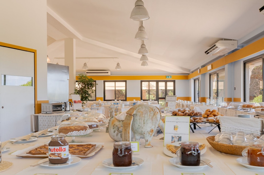 Club Hotel Baiaverde 48/67