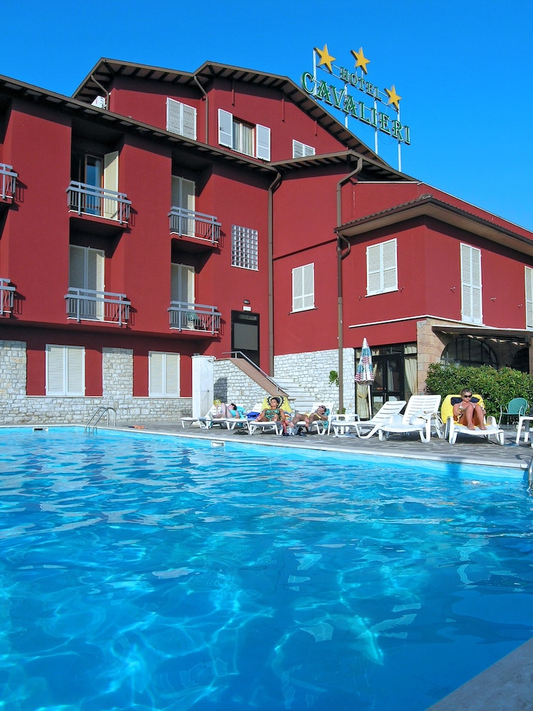 Hotel Cavalieri 1/50