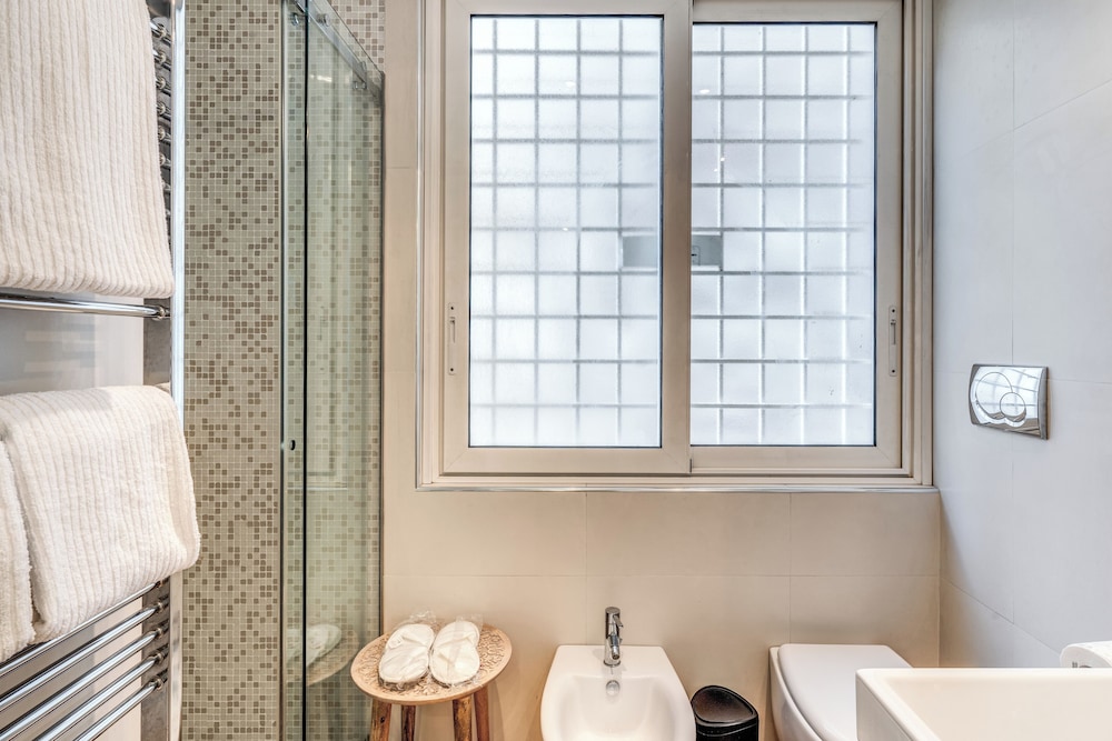 Trevi B&B Roma 70/74