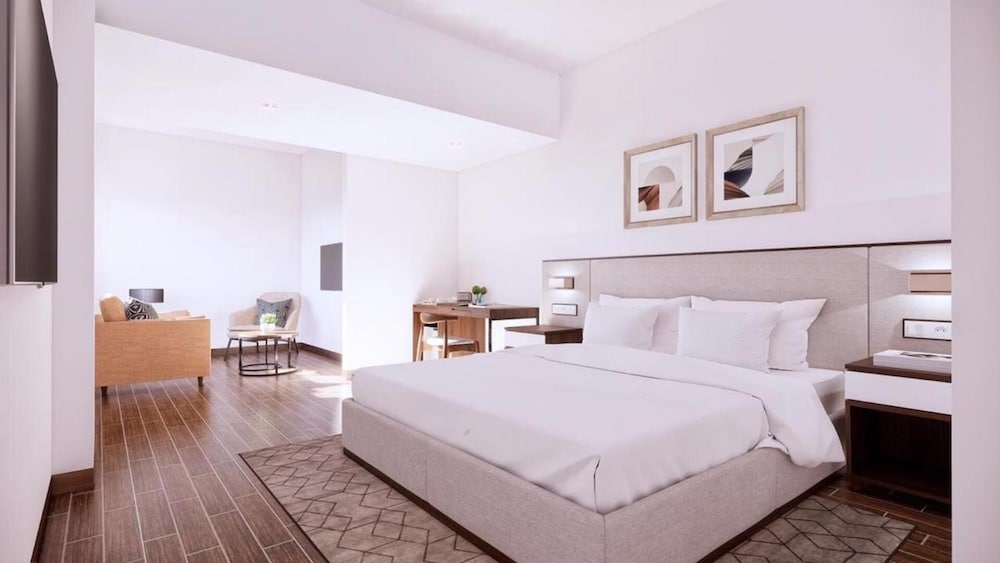 Grand Zuri Ketapang 10/58