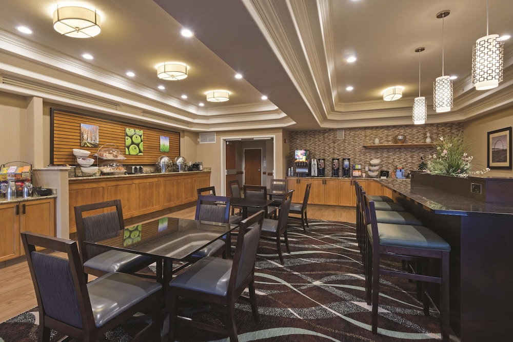 La Quinta Inn & Suites by Wyndham Coeur d Alene 33/41
