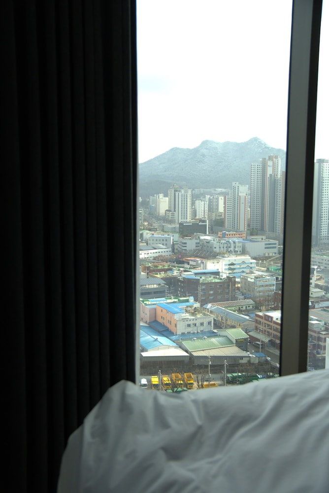 AC Hotel Seoul Geumjeong 15/48