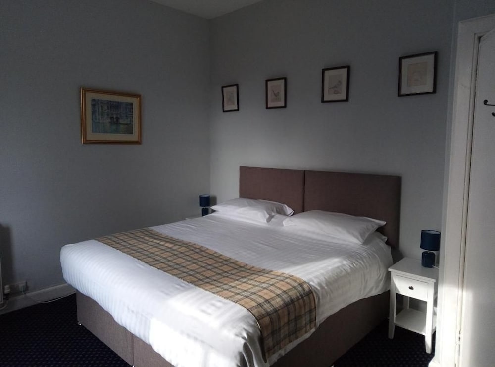 Whitchester Christian Guest House 16/50