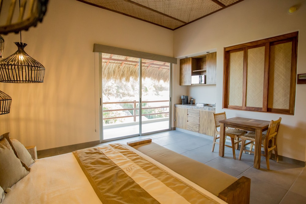 Hotel Casa Bocana 33/50
