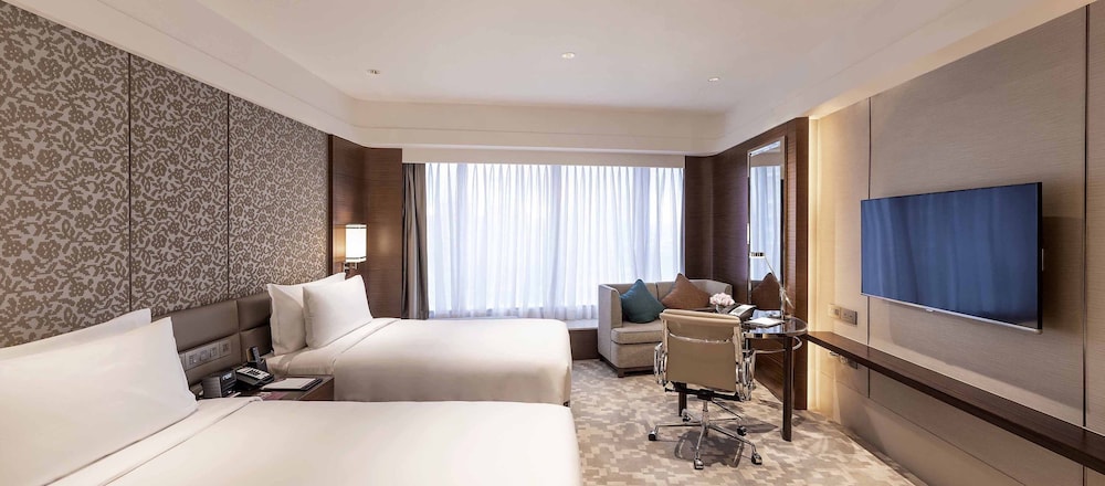 Crowne Plaza Macau 21/77