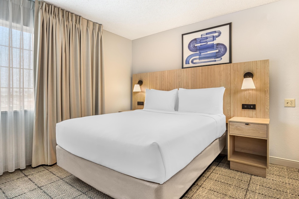 1 Bedroom, Suite, 2 Queen Beds