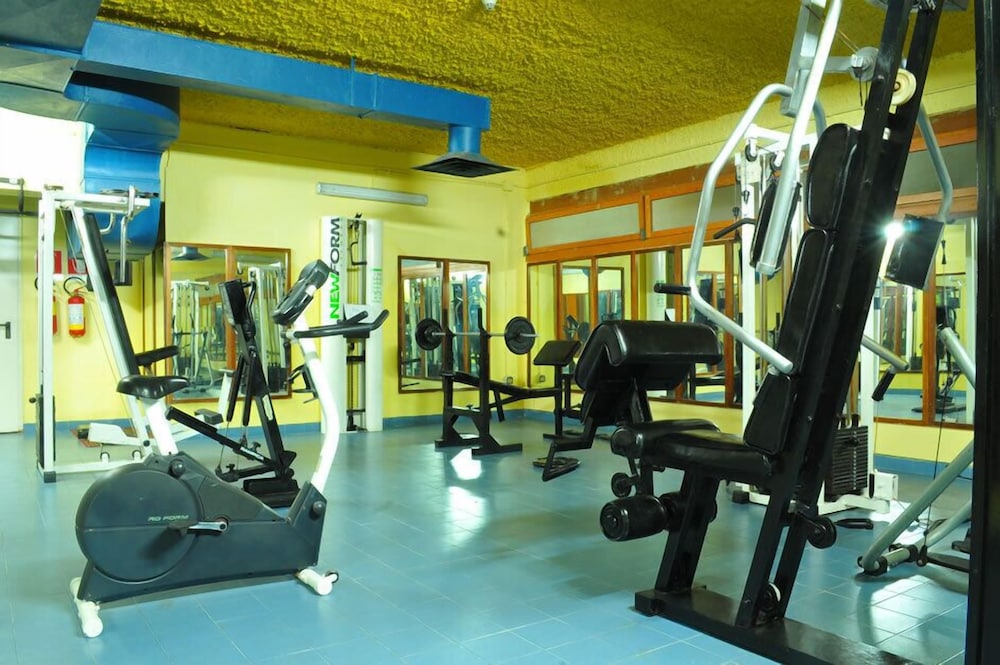Marina Club 16/50