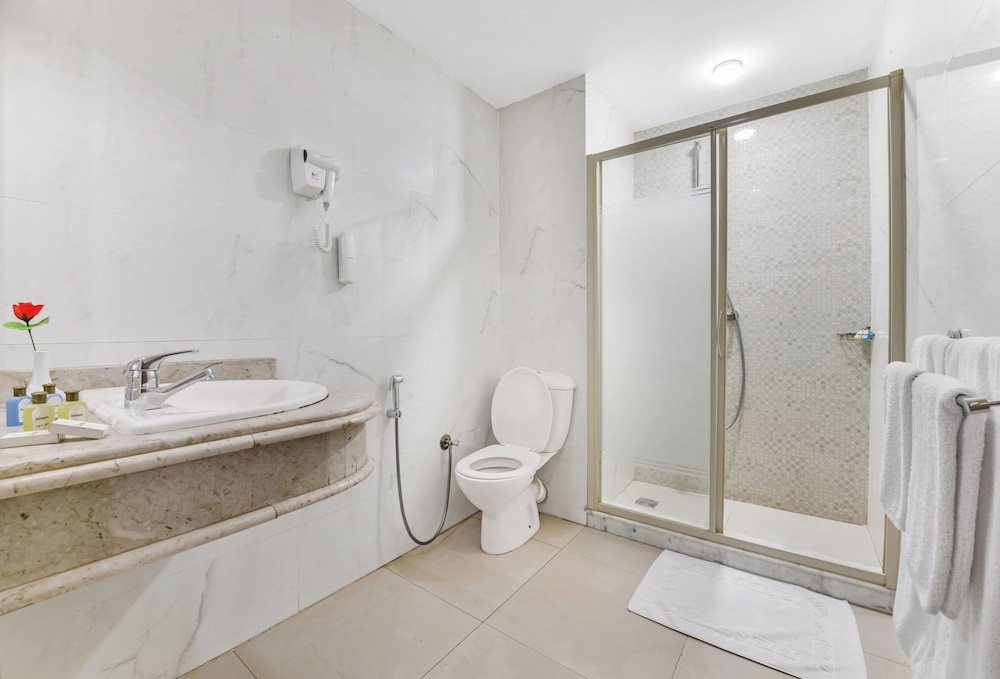Aura Inn Tiba Pyramids Hotel 47/47